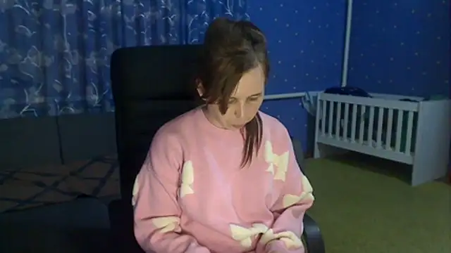 Show modela loveis007 na web-kameri