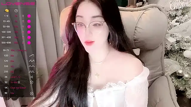 Monica-666888- Show Webcam