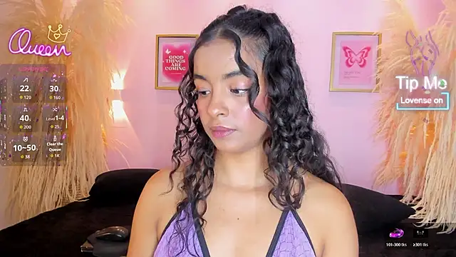 دردشة SunnyGilmoree الجنسية المباشرة