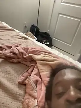 makeherfeelg's Live XXX Chat