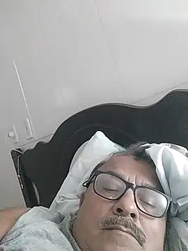 Chat +18 de Misterymem63 ao vivo