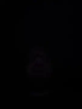 KingAdonisss: διαδικτυακό σόου στην κάμερα