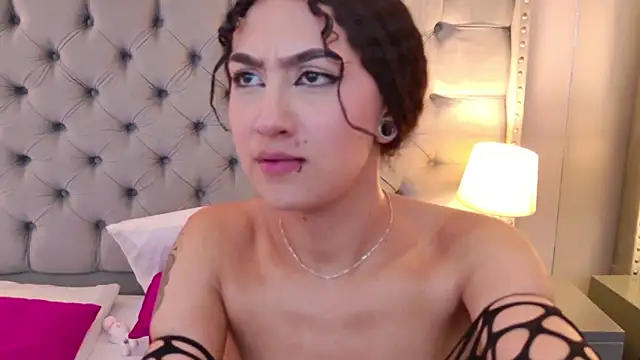 EllaEvanz: απευθείας συνομιλία ΧΧΧ