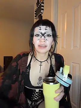 Gothbabbi: απευθείας συνομιλία ΧΧΧ