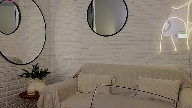 Wendy_D0ll Adlı Modelin Canlı XXX Sohbeti