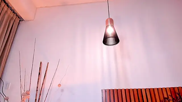 AndraCyruss Adlı Modelin Canlı XXX Sohbeti