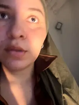 MatchedEyebrow Chat XXX live