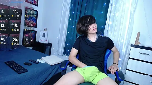 andyboy-のライブXXXチャット