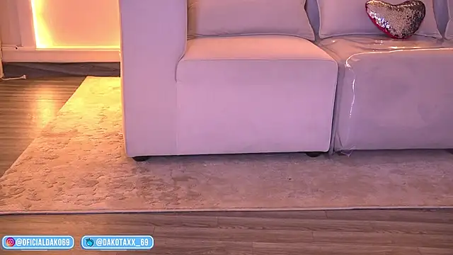 Dakota_Lee élő XXX-chatje