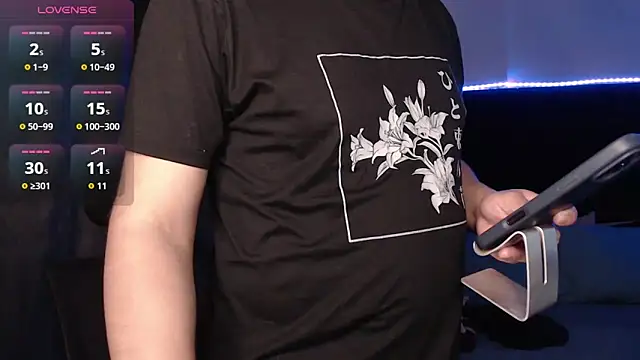 andrewmhilton_: вебкам-шоу