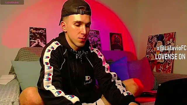 Chat XXX ao vivo de Midnighter_