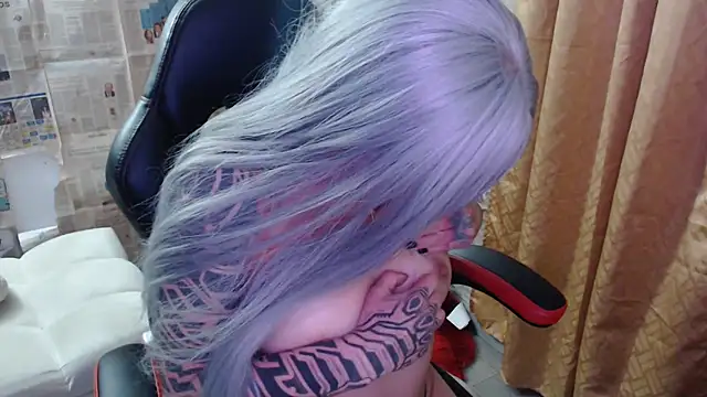 Czat XXX na żywo – i_am_nina_