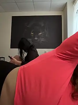 _Mila_Love Adlı Modelin Canlı XXX Sohbeti