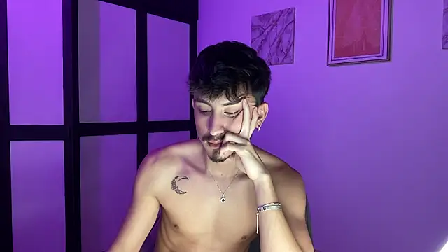 sweettaaron01 élő XXX-chatje