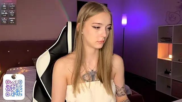 EvaPeace Chat XXX in diretta