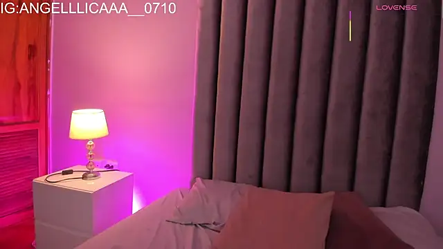 Вебкам-шоу Little_Angelica18