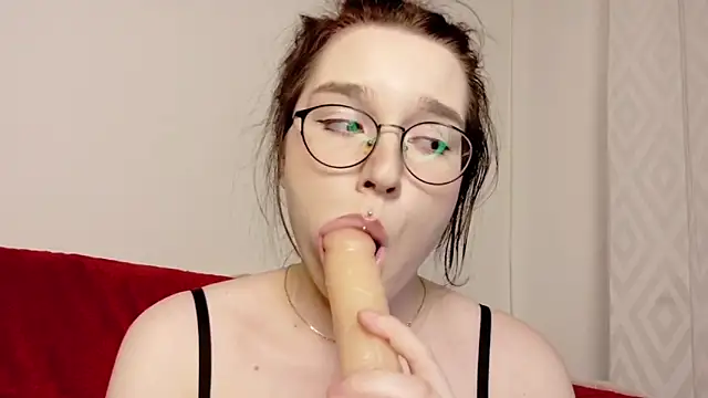 lullamoo élő XXX-chatje