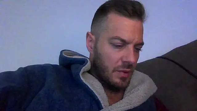 cheekycherryx's Live XXX Chat