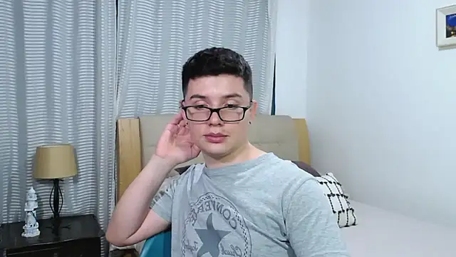 Онлайн чат XXX BlackFoXXX69