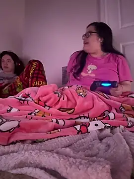 Pokazy przed kamerką – Deeplong25