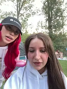 nerdyninan Live XXX chat