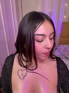 Jenifer_James 现场XXX聊天