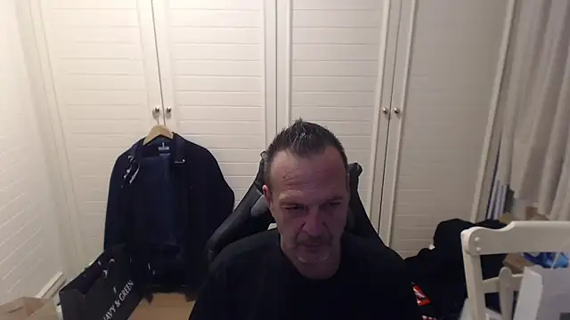 Show modela Dimitrios30 na web-kameri