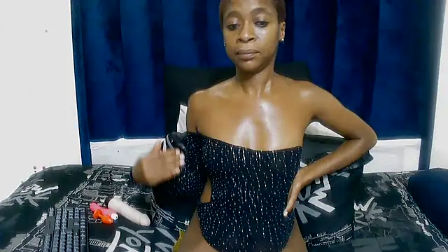 แชท XXX สดของ slenderbee2005