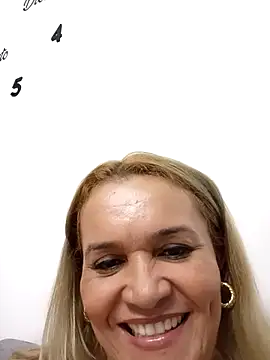 Онлайн чат XXX charlotte_milf30