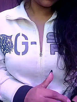 Онлайн чат XXX indian_passion