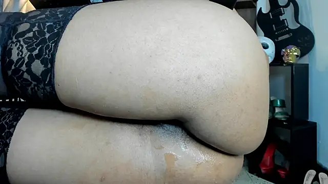 XXX chat uživo modela MirandaHaguen