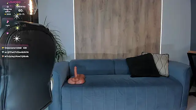 RenataReyes 现场XXX聊天