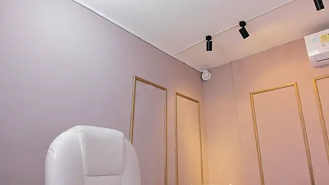 NahimiThompson live XXX chat