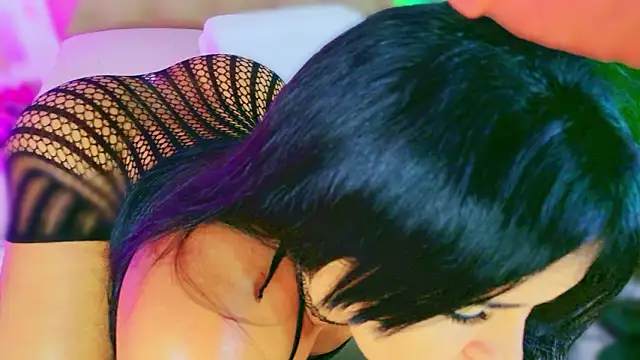 CharlootteEvansのライブXXXチャット