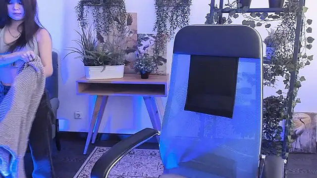 Chat +18 de Elainebeness ao vivo