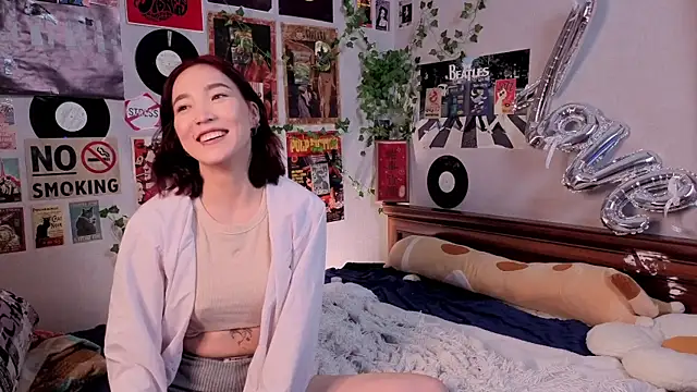 OdetteBiddy Chat XXX live