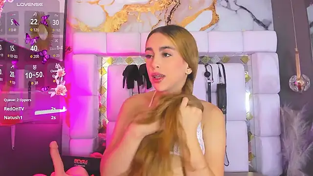 Natasha-Adams Chat XXX live