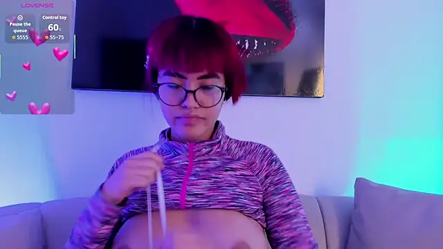 Taylor__Watson Chat XXX live