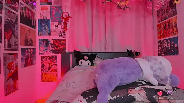 XXX chat uživo modela MissCurvyTop