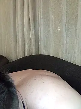 XXX chat uživo modela Alexdaniel89