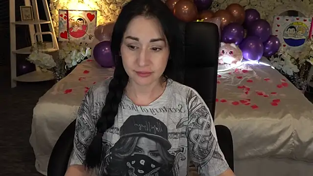 CarolinaaFoxyyy Chat XXX in diretta