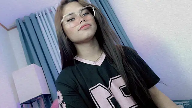 PrettyBlythes_TS Show Webcam