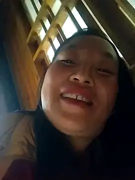 แชท XXX สดของ miss-su