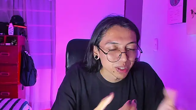 _Astrea_: απευθείας συνομιλία ΧΧΧ