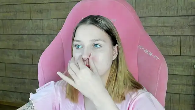 TinnaBurton Live XXX-chat