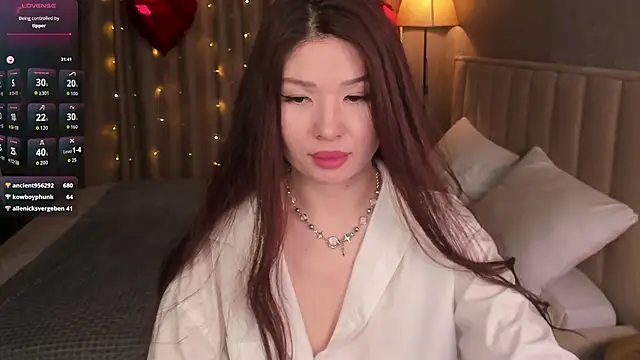 Lea_Apple's Live XXX Chat