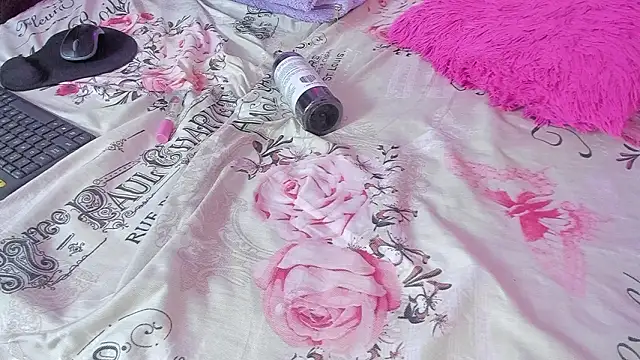 scarlett_kiss_ Webcam-Show