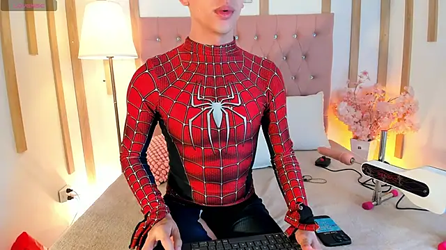 Tomy_Rox: онлайн-секс-чат