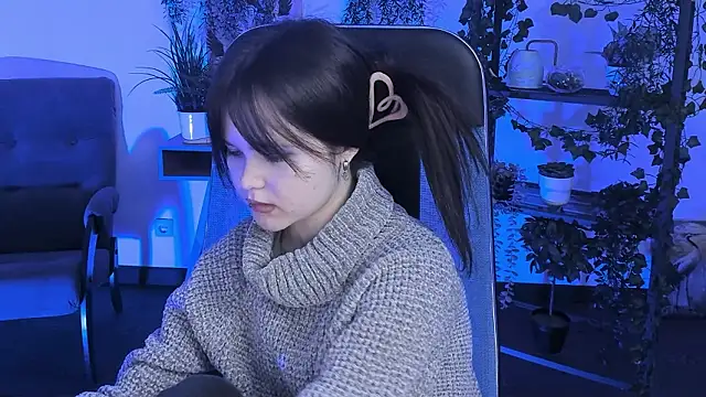 ElainebenessのライブXXXチャット