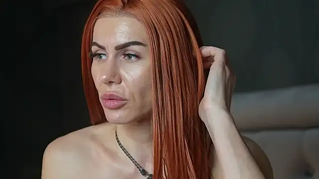 CelineHeaven élő XXX-chatje